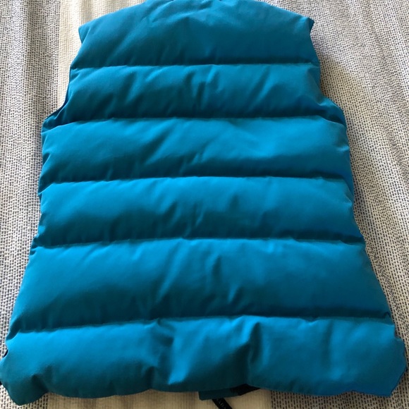 Authentic blue Canadian Goose vest - Picture 10 of 10